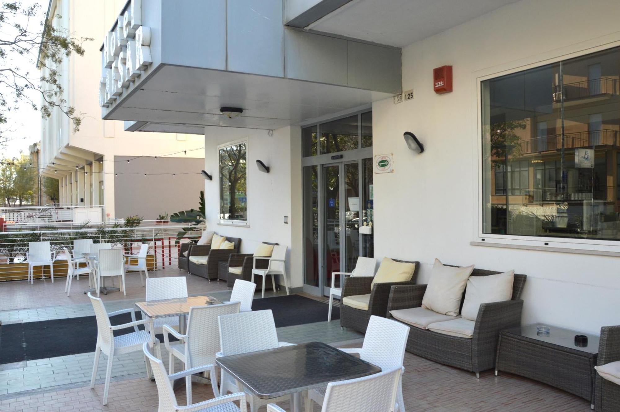 Hotel Caesar Pésaro Exterior foto